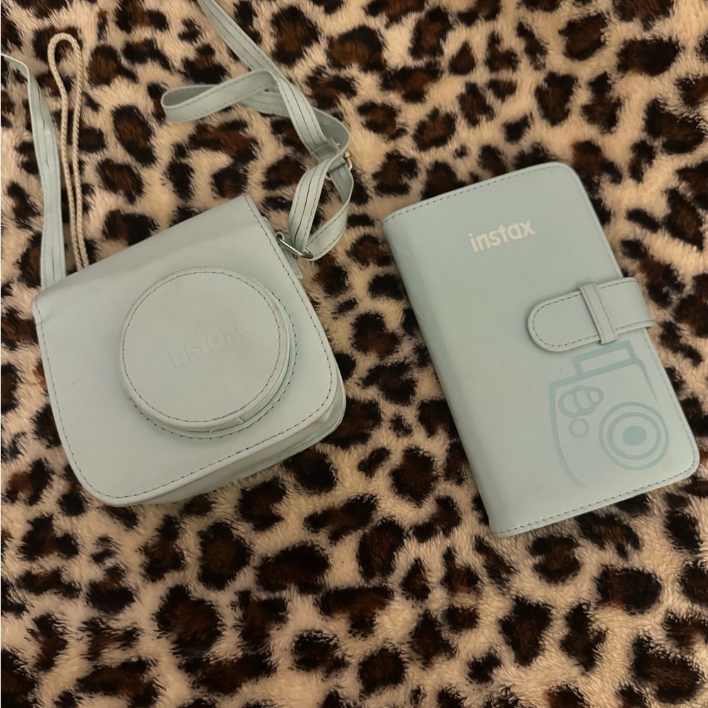 Polaroid camera